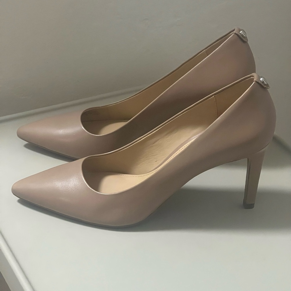 MICHAEL Michael Kors Nude Heels